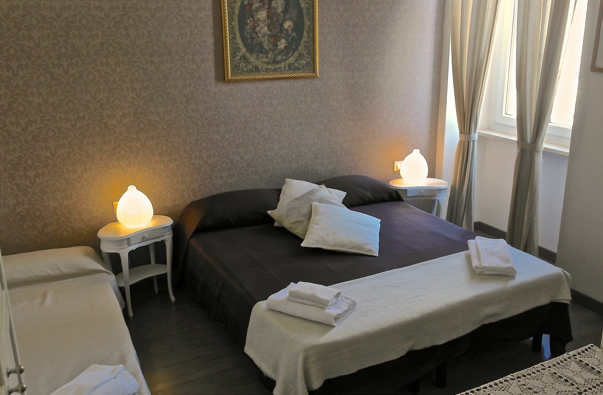 Guest House Casa Vicenza Roma Ngoại thất bức ảnh