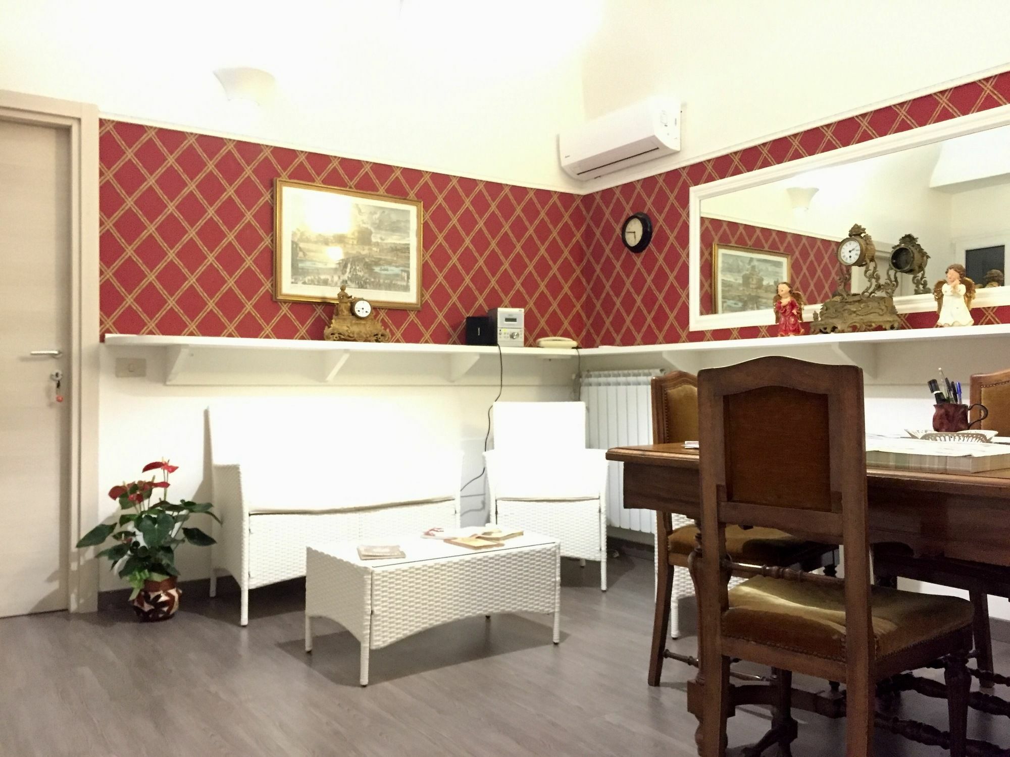 Guest House Casa Vicenza Roma Ngoại thất bức ảnh