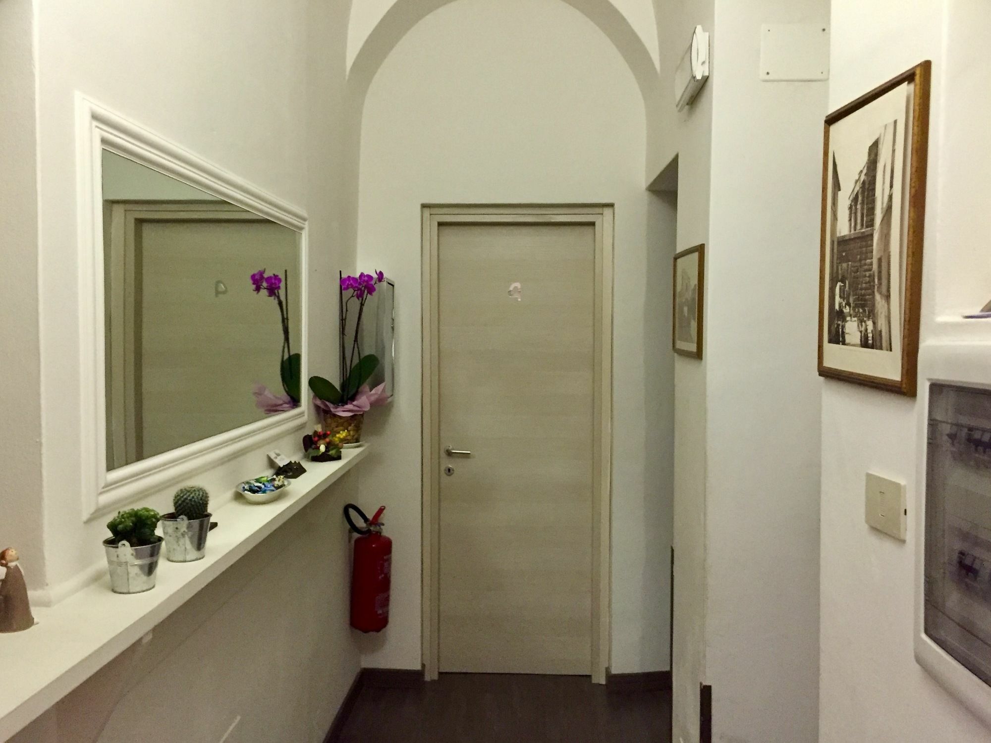 Guest House Casa Vicenza Roma Ngoại thất bức ảnh